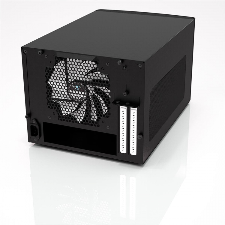 Fractal Design Node 304 svart uten PSU