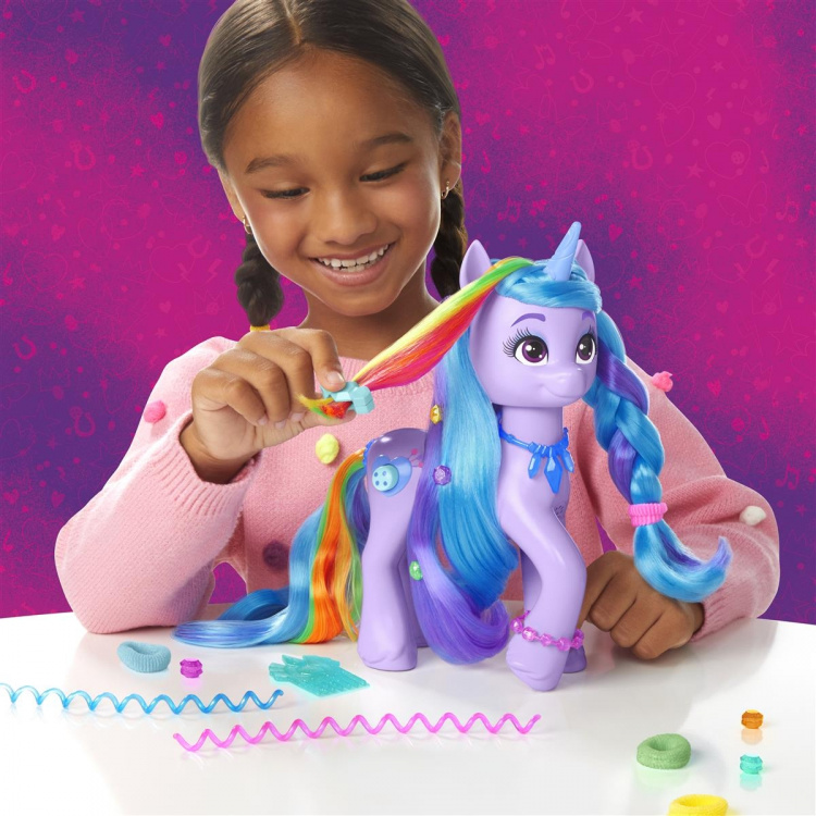 Hasbro My Little Pony 9 tommers Crystal Magic Izzy Hasbro My Little Pony 9 tommers Crystal Magic Izzy