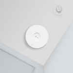 TP-Link AX3000 trådløst takmontert Wi-Fi 6-tilgangspunkt med to bånd /EAP650