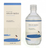 Round Lab Birch Juice Moisturising Toner 300 ml