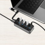 LogiLink USB-nav med 4 porter og separate på/av-knapper USB-C/USB-A i USB 3.2 Gen1