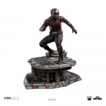 Quantumania - Ant-Man Statue Kunstskala 1/10
