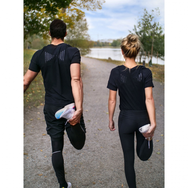 SWEDISH POSTURE T-shirt Herre Posture Reminder Svart S SWEDISH POSTURE T-shirt Herre Posture Reminder Svart S