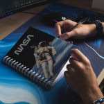 Fizz Creations NASA Lentikulær notatbok