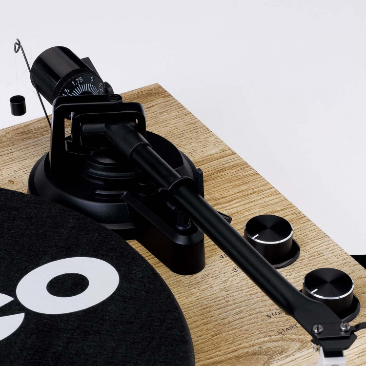 Lenco Platespiller med Bluetooth®-overføring Pine