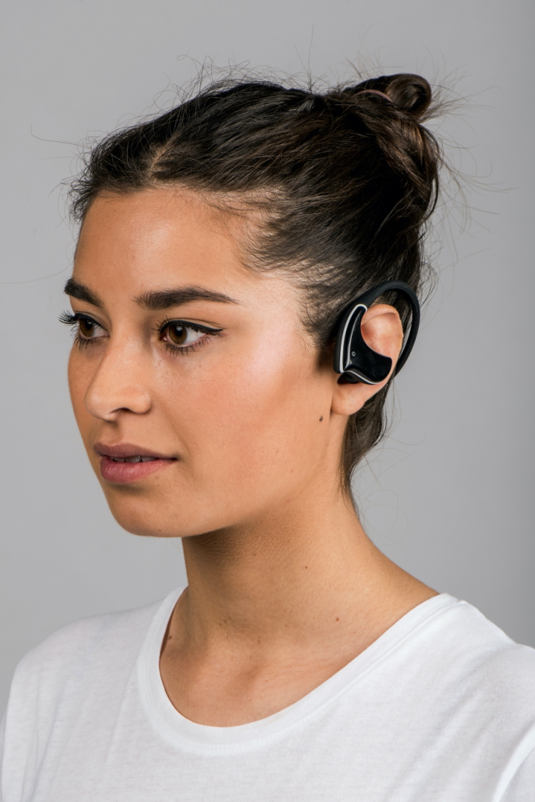 Lenco Sprutsikre Sport Bluetooth-hodetelefoner og MP3-spiller i én og samme enhet Lenco Sprutsikre Sport Bluetooth-hodetelefoner og MP3-spiller i én og samme enhet