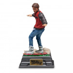Tilbake til fremtiden II - Marty McFly på svevebrett Statue Art Scale 1/10 Tilbake til fremtiden II - Marty McFly på svevebrett Statue Art Scale 1/10