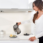 BLACK+DECKER Vannkoker 2200W 1,7L Børstet Rustfritt Stål