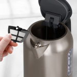 BLACK+DECKER Vannkoker 1L 2200W Børstet Stål