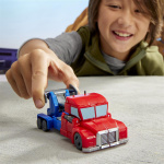 Transformers Earthspark 1-Step Smash Optimus Transformers Earthspark 1-Step Smash Optimus