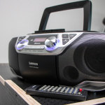 Lenco Bærbar Boombox med DAB+/FM-radio, Bluetooth®, CD, kassettopptaker og USB-spiller Sølv