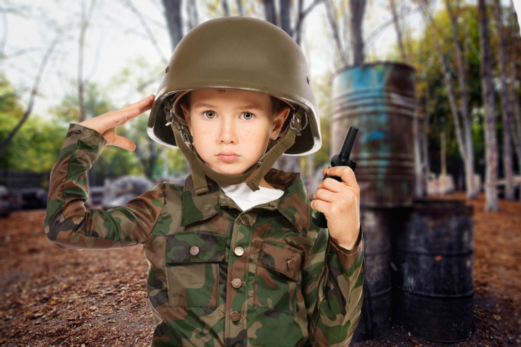 Alecto Sett med 2 walkie talkies med rekkevidde på opptil 7 kilometer Kamuflasje