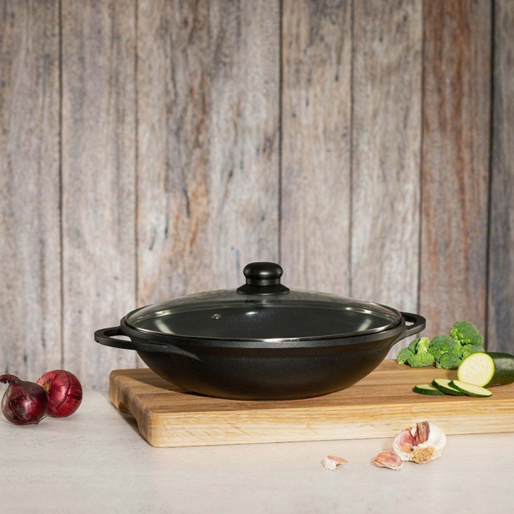 Maku Wokpanna 32 cm Gjuten Aluminium Maku Wokpanna 32 cm Gjuten Aluminium