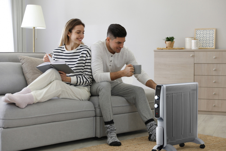 Trebs Mobil mikathermisk elektrisk varmeovn på hjul 2000W Hvit