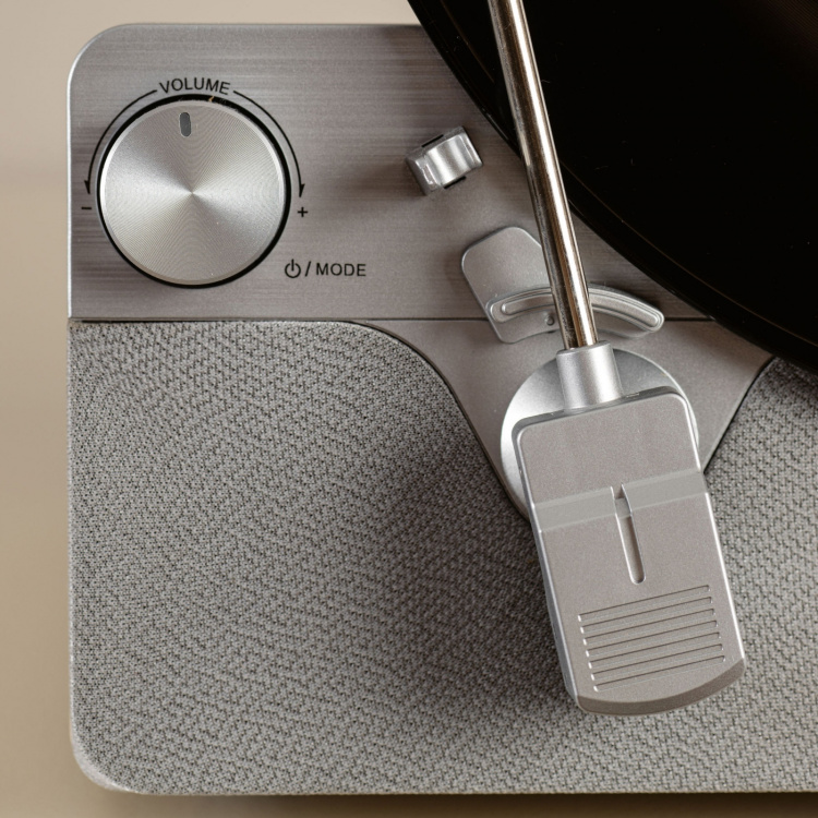 Lenco Helautomatisk vertikal platespiller med innebygde høyttalere og Bluetooth® Silver Lenco Helautomatisk vertikal platespiller med innebygde høyttalere og Bluetooth® Silver