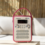 Lenco Bærbar DAB+ FM-radio med Bluetooth® og AUX-inngang, oppladbart batteri Hvit Lenco Bærbar DAB+ FM-radio med Bluetooth® og AUX-inngang, oppladbart batteri Hvit
