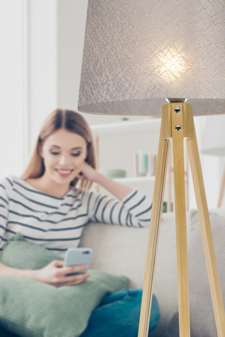 Alecto Smart LED-fargelampe med Wi-Fi 2-pakning Alecto Smart LED-fargelampe med Wi-Fi 2-pakning