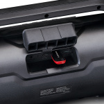 Lenco Sprutsikker Bluetooth®-høyttaler med FM-radio, USB, SD og festlys Svart Lenco Sprutsikker Bluetooth®-høyttaler med FM-radio, USB, SD og festlys Svart