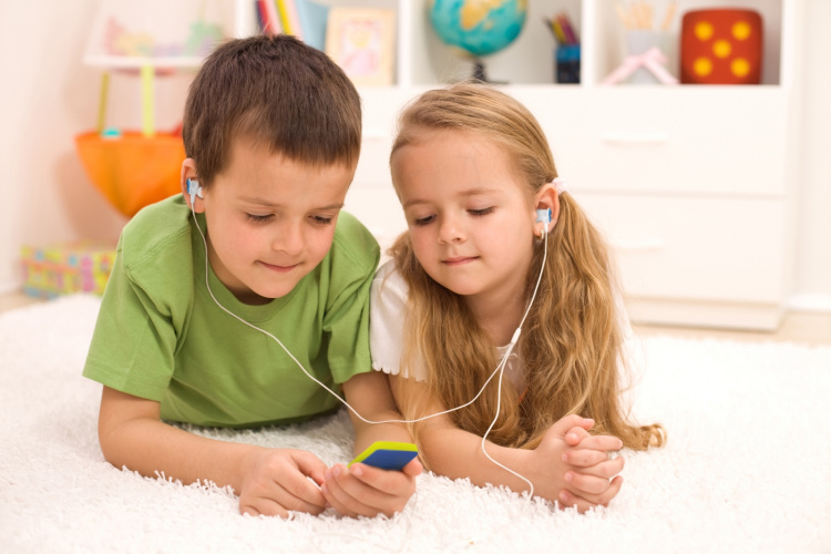 Lenco MP3/MP4-spiller med 8 GB minne Blå Lenco MP3/MP4-spiller med 8 GB minne Blå