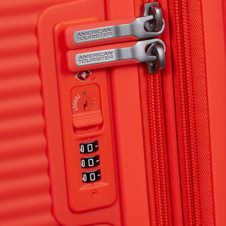 American Tourister Resväska Soundbox 67 Medium Neon Orange