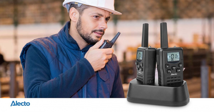Alecto Walkie-Talkie-sett | 2 håndsett | Opp til 10 km | Frekvenskanaler: 8 | PTT / VOX | 24 timers standby | Ladestasjon inkludert | Hodetelefonutgang | Svart