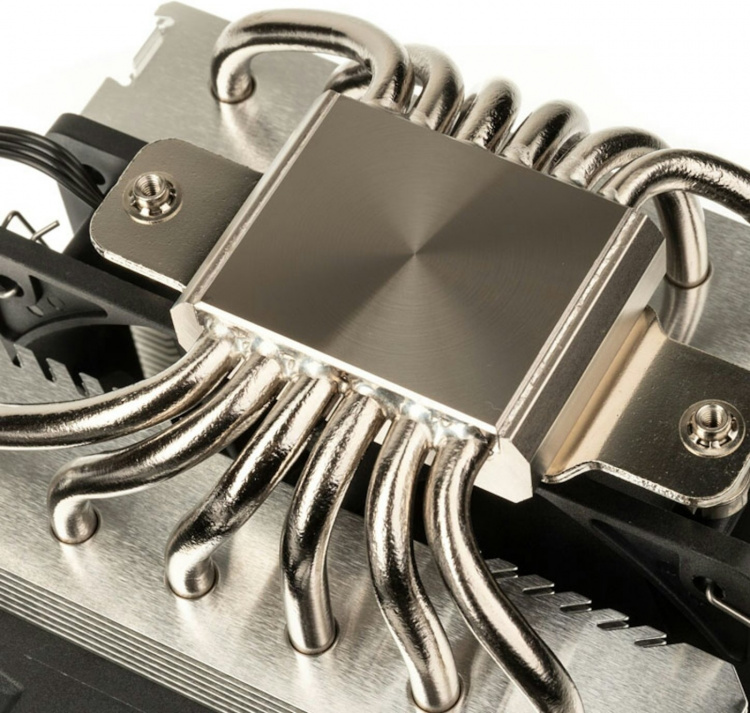 Thermalright Peerless Assassin 120 SE -prosessorkjøler