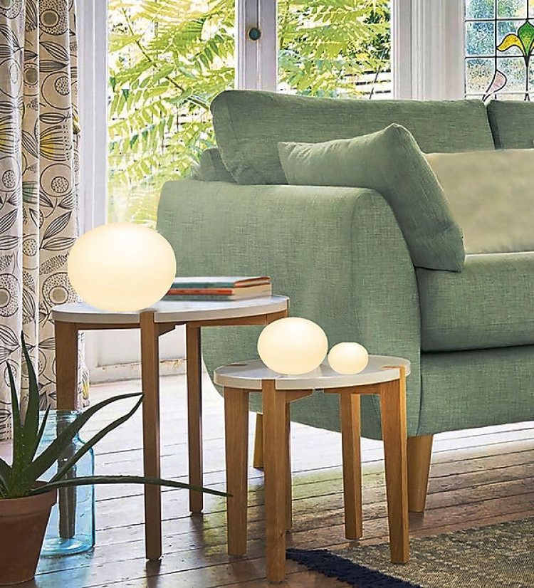 Aneta Bordlampe Globus hvit Ø130Aneta