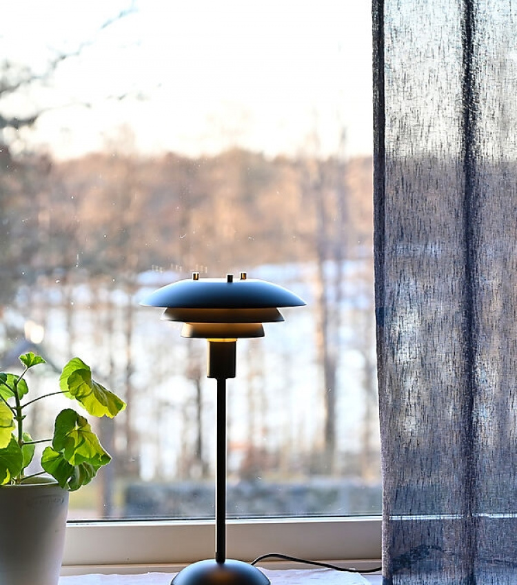 Aneta Bordlampe EPSILON 18318-15 SvartAneta